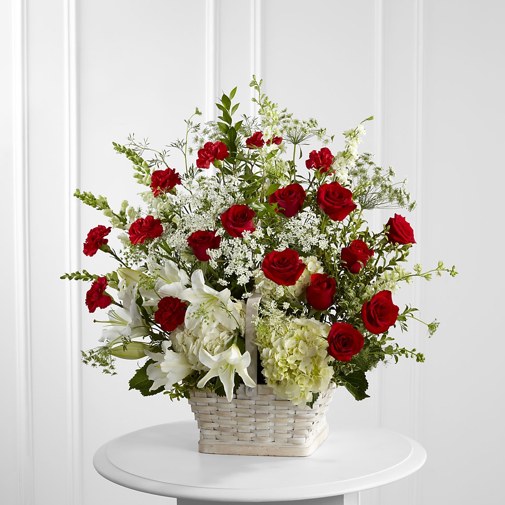 In Loving Memory Arrangement – Maple Ridge Florist, Maple Ridge BC