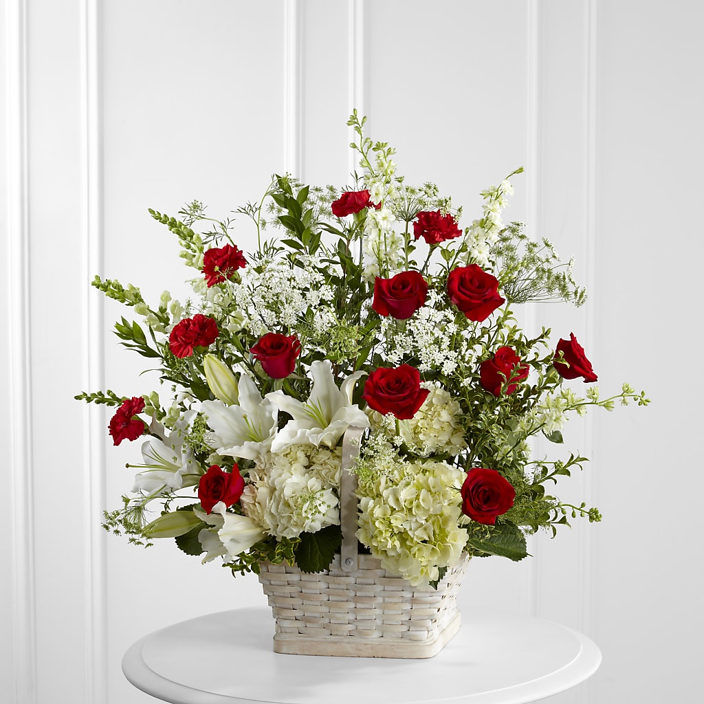 In Loving Memory Arrangement – Maple Ridge Florist, Maple Ridge BC