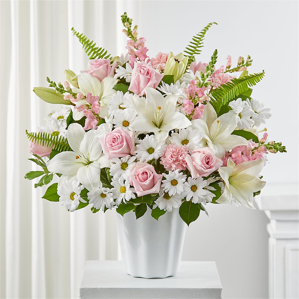 Soft Touch Tabletop Basket – Maple Ridge Florist, Maple Ridge BC