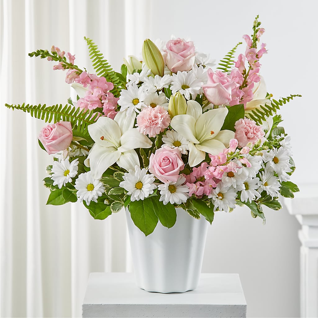 Soft Touch Tabletop Basket – Maple Ridge Florist, Maple Ridge BC