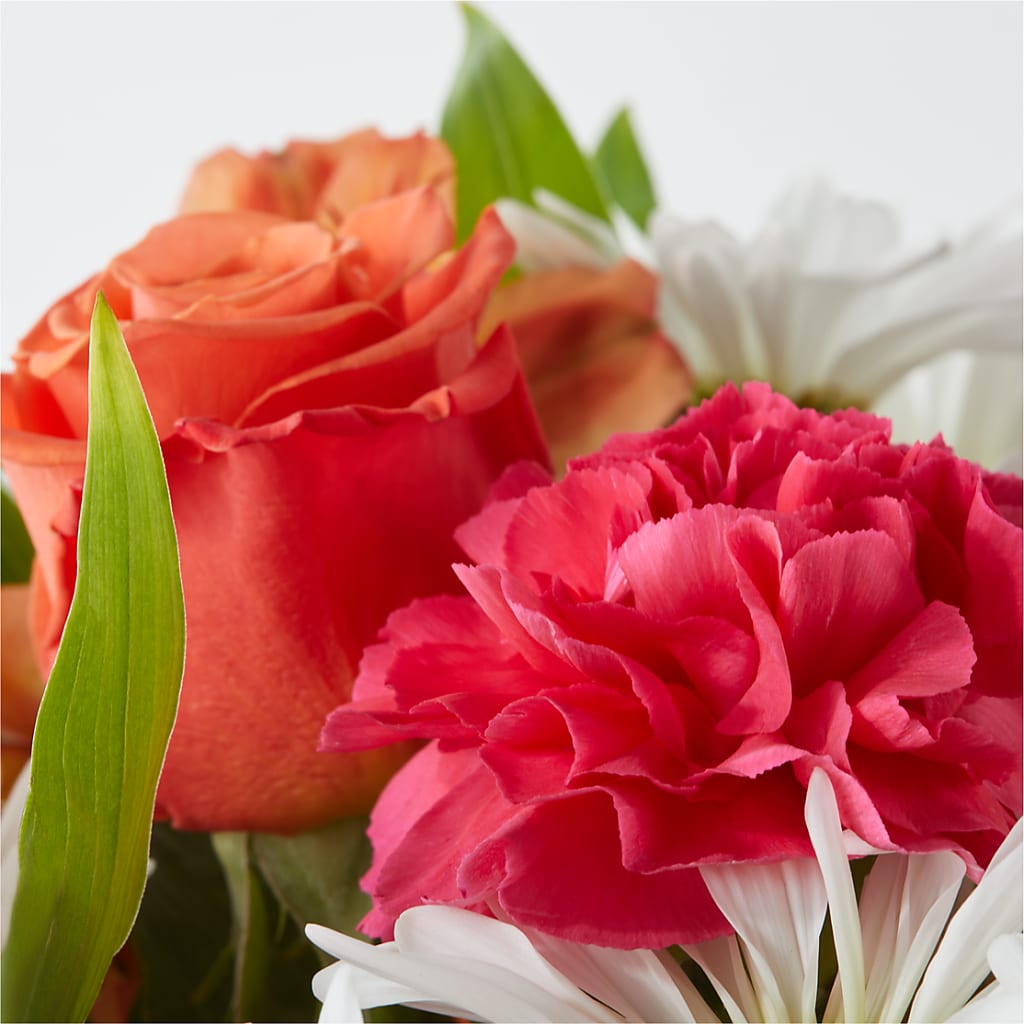 Oopsie Daisy Bouquet –  Maple Ridge Florist, Maple Ridge BC