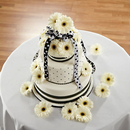 Simple Sophistication Cake Décor –  Maple Ridge Florist, Maple Ridge BC